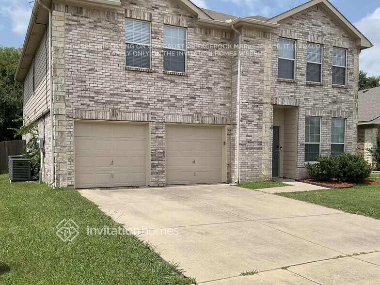 Building Photo - 8441 Shallow Creek Dr