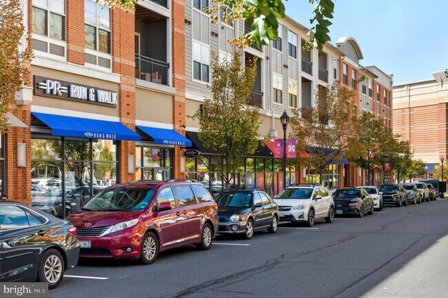 Building Photo - 1803 Blue Marble Terrace SE