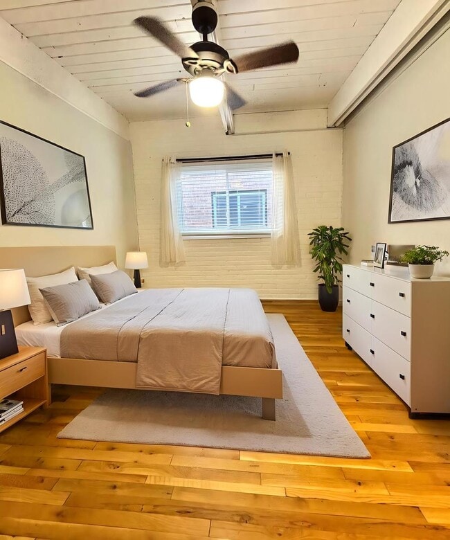 Building Photo - 1630 N Sedgwick St