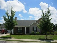 Building Photo - 340 Sarah Dr