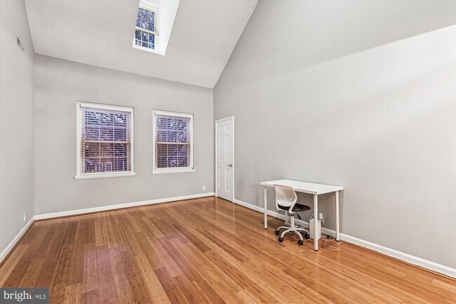 Building Photo - 4640 36th St S