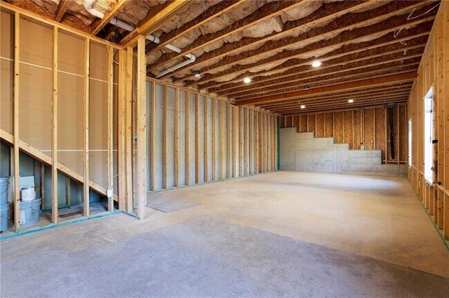 Building Photo - 309 Trappers Bluff