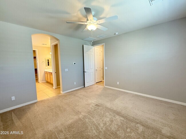 Building Photo - 15170 W Pierce St