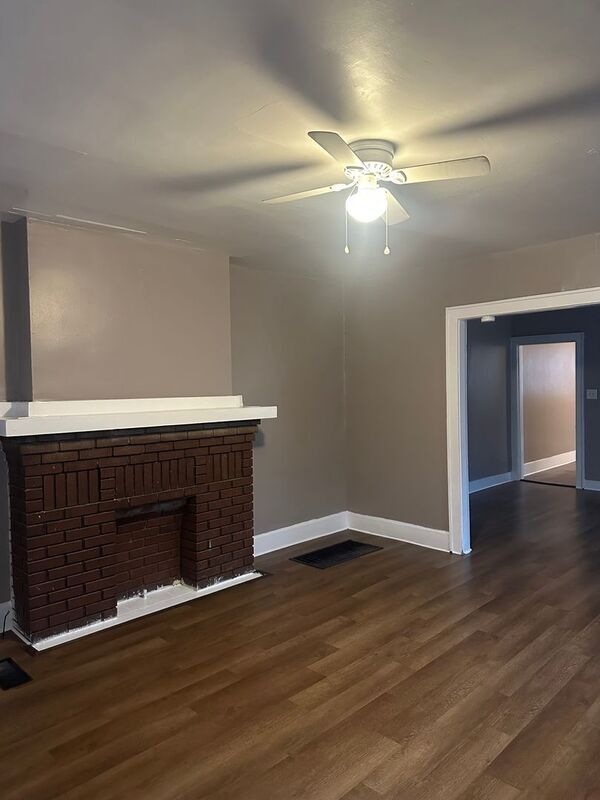 Building Photo - 1871-1873 Cleveland Avenue