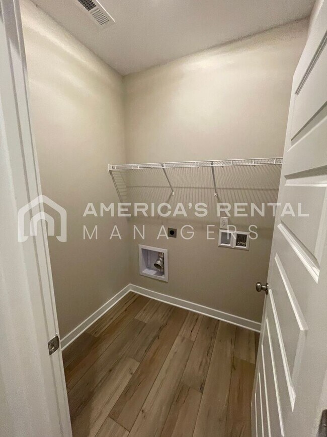 Building Photo - DEPOSIT PENDING! Home for Rent in Union Grove, AL!!! Available to View Now!!!