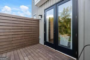 Building Photo - 2328 Mason Dr