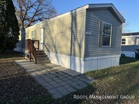 Building Photo - Home Available to Lease or Purchase - Appl...