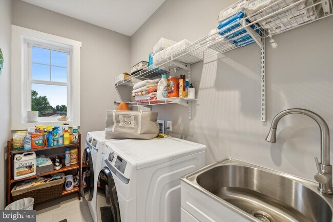 Building Photo - This meticulously cared-for residence, constructed in 2021 by Danforth Homes, presents everything...