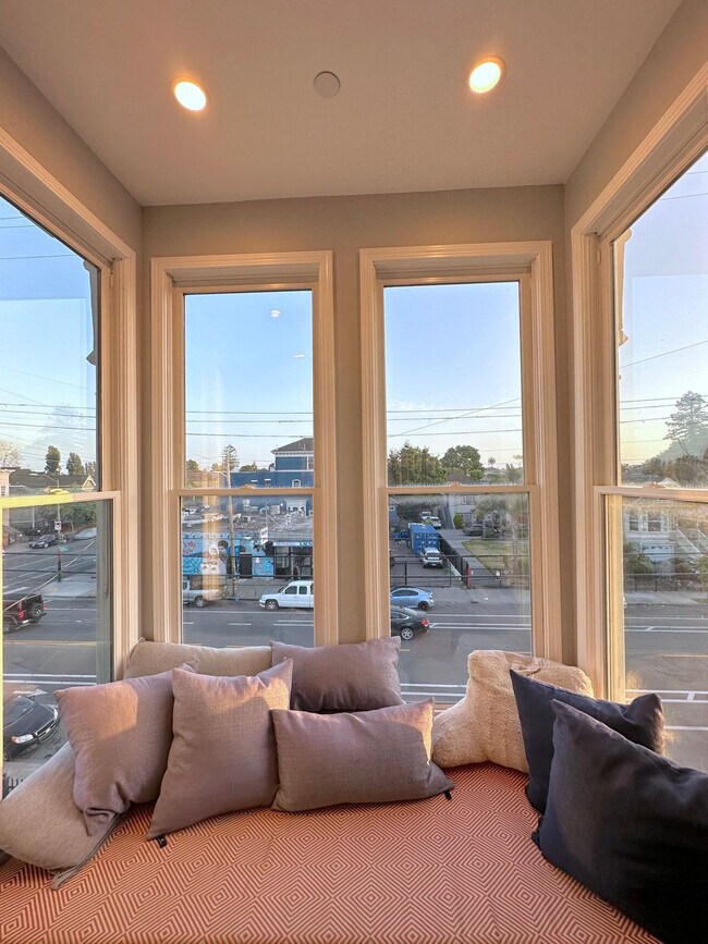 Building Photo - 1608 14th St