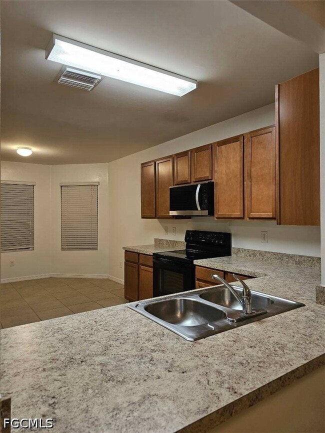 Building Photo - 114 SE 3rd St