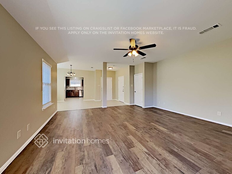 Building Photo - 2308 Arrowhead Dr
