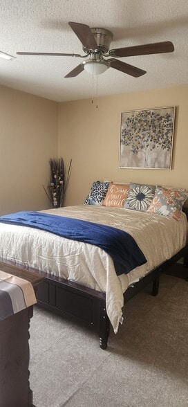Master Bedroom - 7944 Jenhurst Way