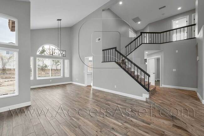 Building Photo - 25448 Lavender Cir