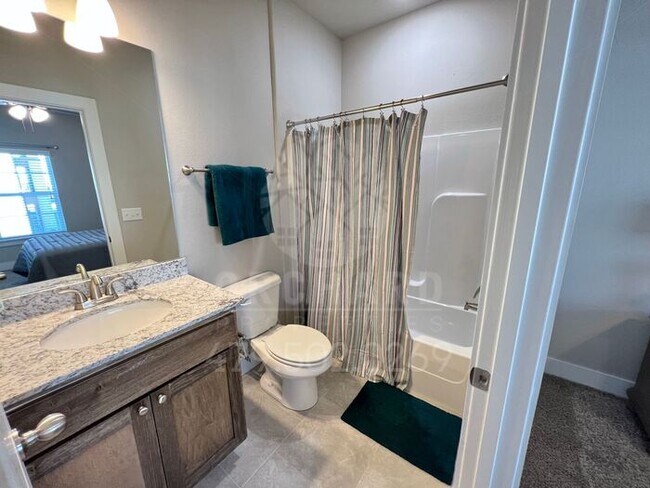 Building Photo - EP 4 | Townhomes in Siloam Springs!