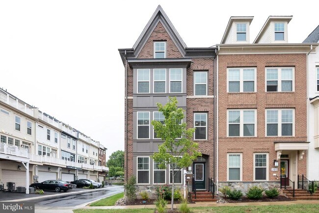 Building Photo - 316 Hendrix Ave