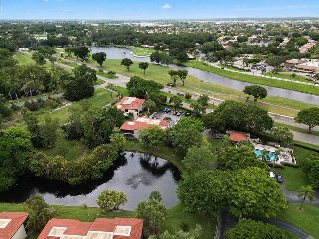 Building Photo - 21669 Tall Palm Cir