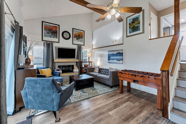 Building Photo - 1142 Amanda