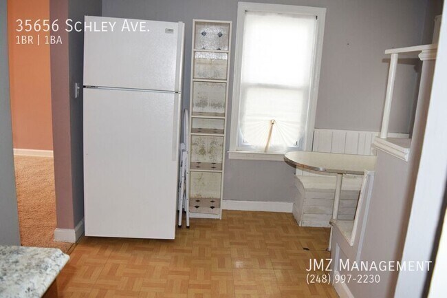 Building Photo - 35656 Schley Ave