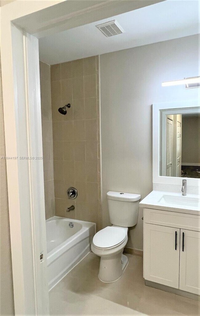 Building Photo - 2731 NE 3rd Dr