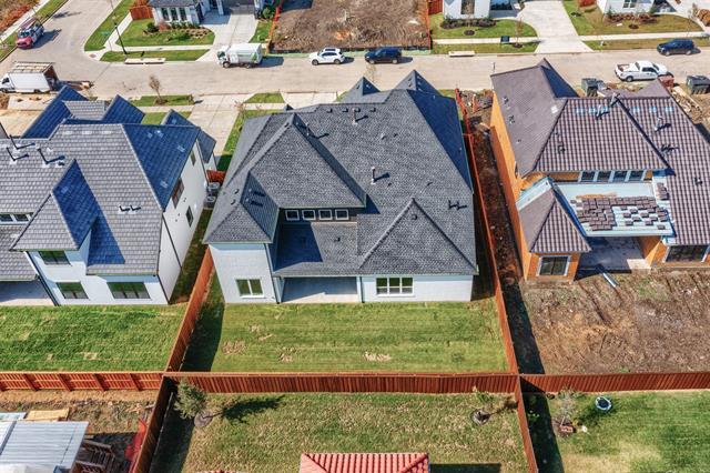 Building Photo - 10342 Great Days Dr