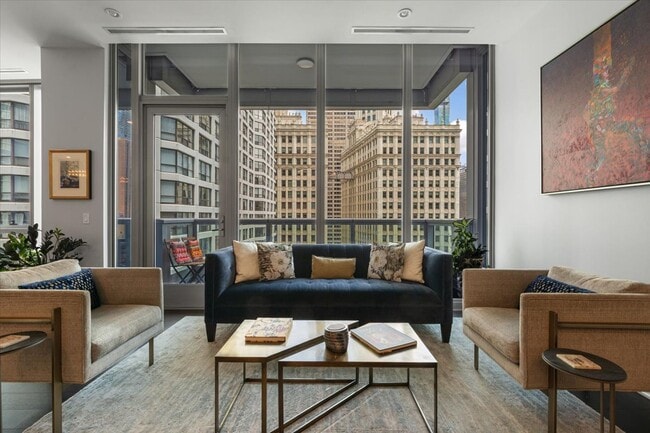 Building Photo - 403 N Wabash Ave