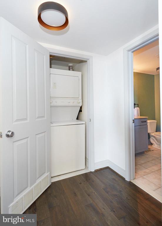 Building Photo - 414 Water St