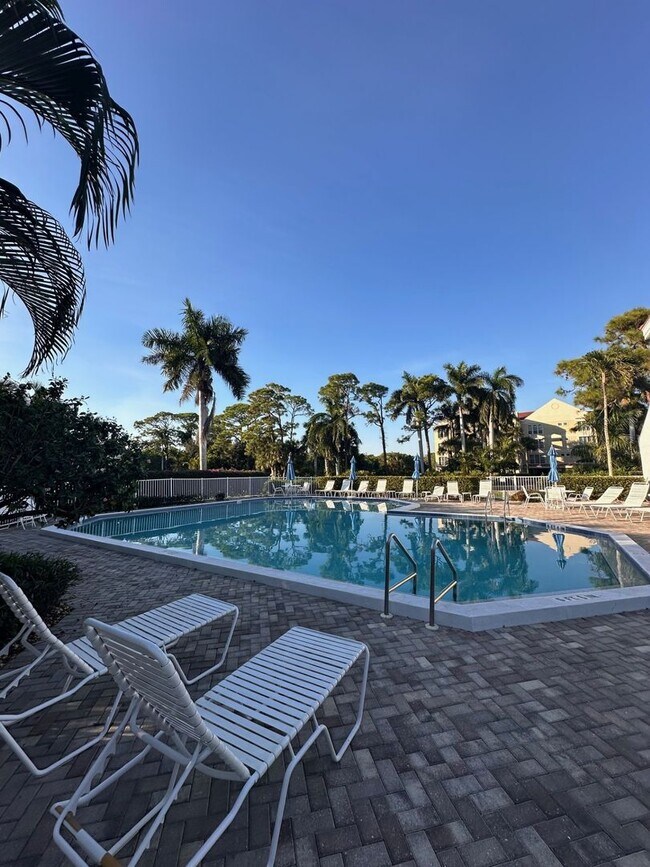 Building Photo - Fully Furnished Seasonal Condo Rental in Windstar