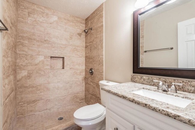 Building Photo - 1007 Cascade Creek Dr