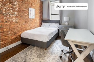 Building Photo - Room in Shared 4 bed/2 bath home