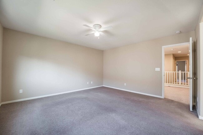 Building Photo - Stylish 3-Bedroom Home with Loft & Upgraded Kitchen!