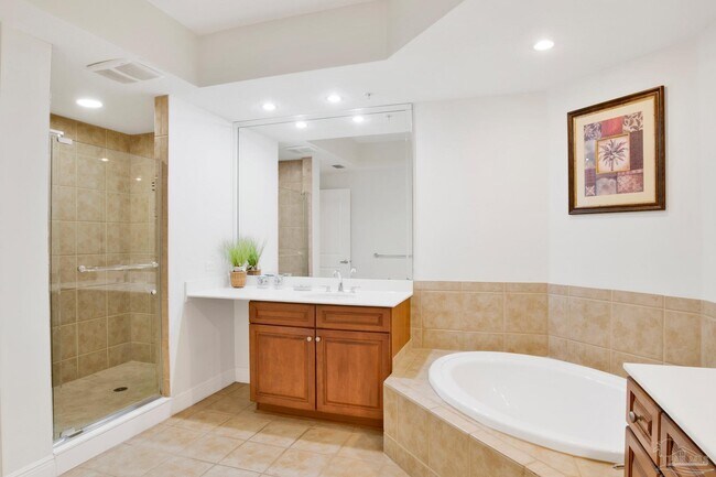 Building Photo - 616 Lost Key Dr