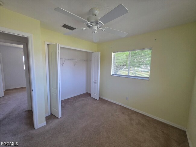 Building Photo - 4614 SW 9th Pl