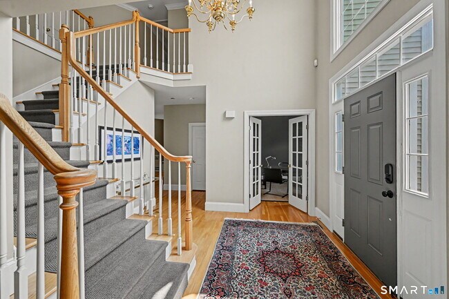 Building Photo - 1 Silvermine Rdg