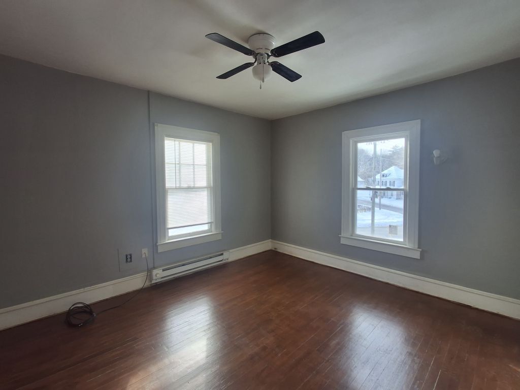 Building Photo - 11 Prather Ave