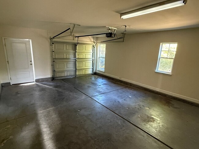 Building Photo - 9122 Vilandry Way