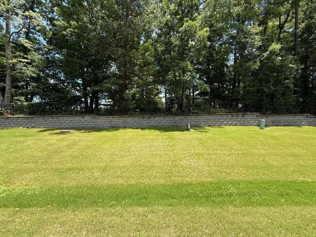 Building Photo - 1520 Indigo Creek Dr