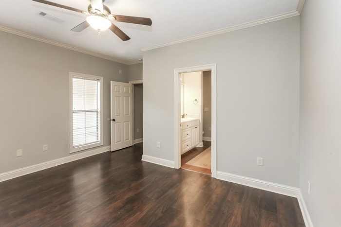 Building Photo - 717 Hartwood Cove
