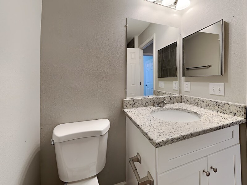 Building Photo - 7218 Moss Bluff Ct