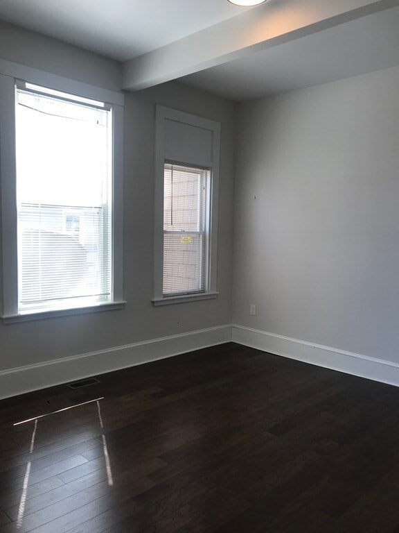 Building Photo - 37 Walnut Pl