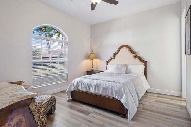 Building Photo - 14364 Stroller Way
