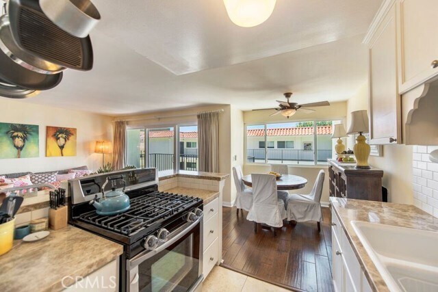 Building Photo - 1720 Ardmore Ave