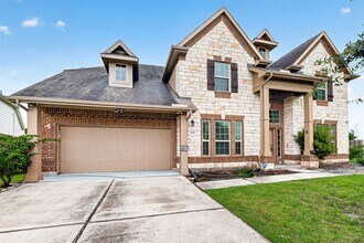 Building Photo - 2931 Oakdale Landing Ct