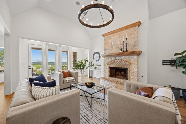 Building Photo - 366 Mirafield Ln