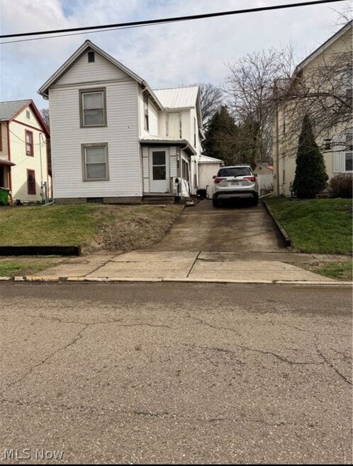 Building Photo - 326 N 15th St
