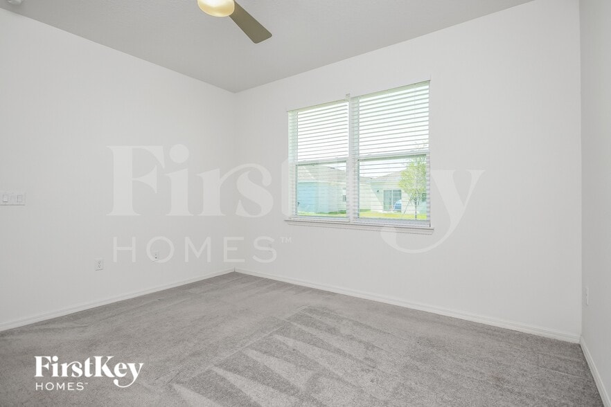 Building Photo - 1189 Spokane Pt