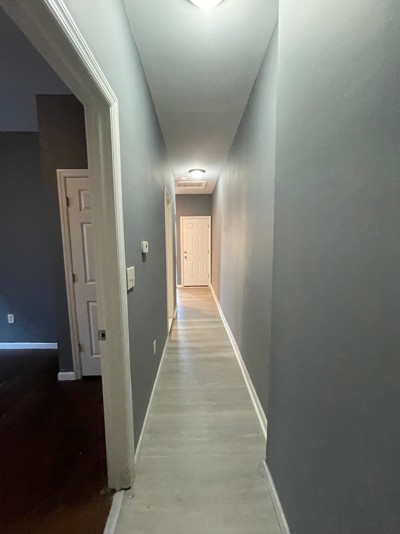 Unit 1R - 662 Grove St