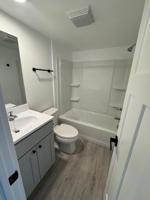 Building Photo - 595 Wagner Dr