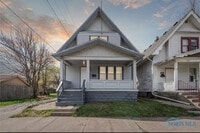 Building Photo - 1012 Idaho St