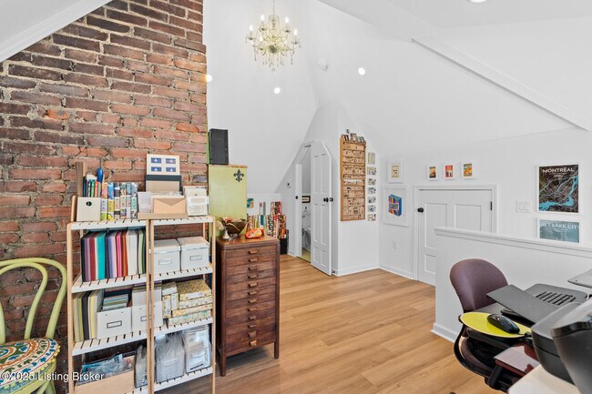 Building Photo - 1742 Frankfort Ave