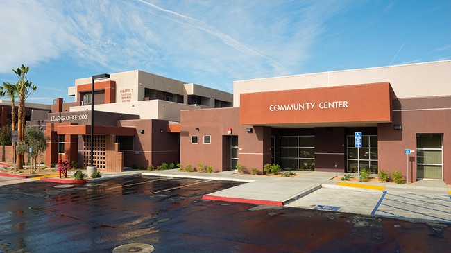 Building Photo - Desert Meadows